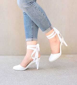 The Lacey - White Canvas