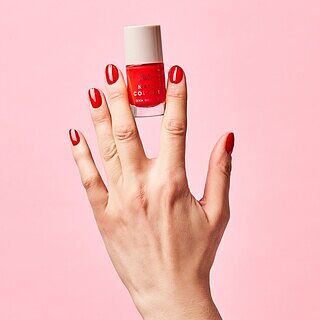 MUA NAIL COLOUR