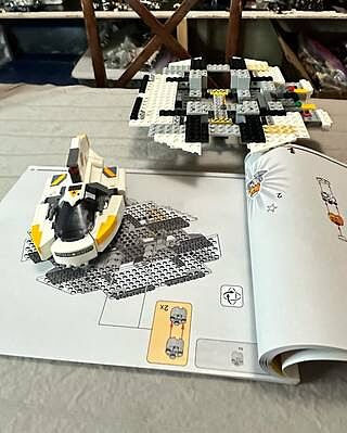 LEGO® Star Wars™ Ghost & Phantom II