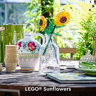 LEGO® Sunflowers