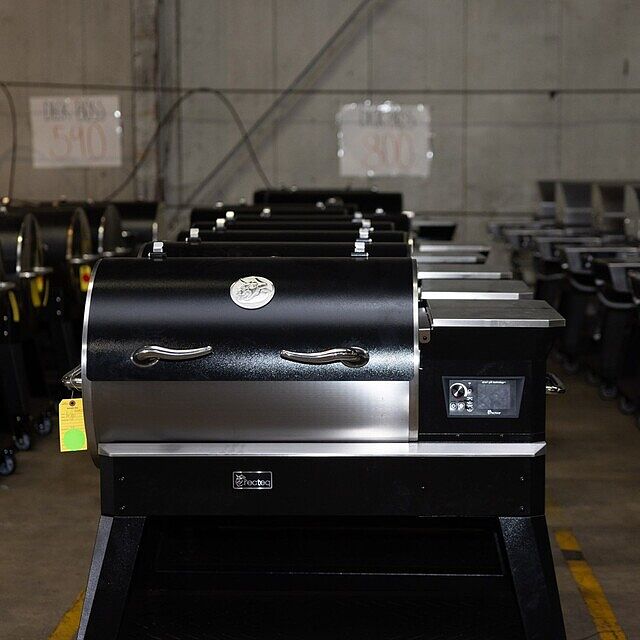 SCRATCH & DENT STARTS TODAY🚨
We’ve got a great lineup waiting for you, and it’s all marked down at irresistible prices from May 14 through 16. Bring a friend and shop our Evans location from 9AM to 7PM on the 14th and 15th, and from 9AM to 3PM on the 18th. Share this post with a friend who’s been waiting to join the recteq family!