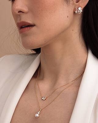 Pearl Pave Studs Loving my pearls!!! Pearl Pave Studs Loving my pearls!!!