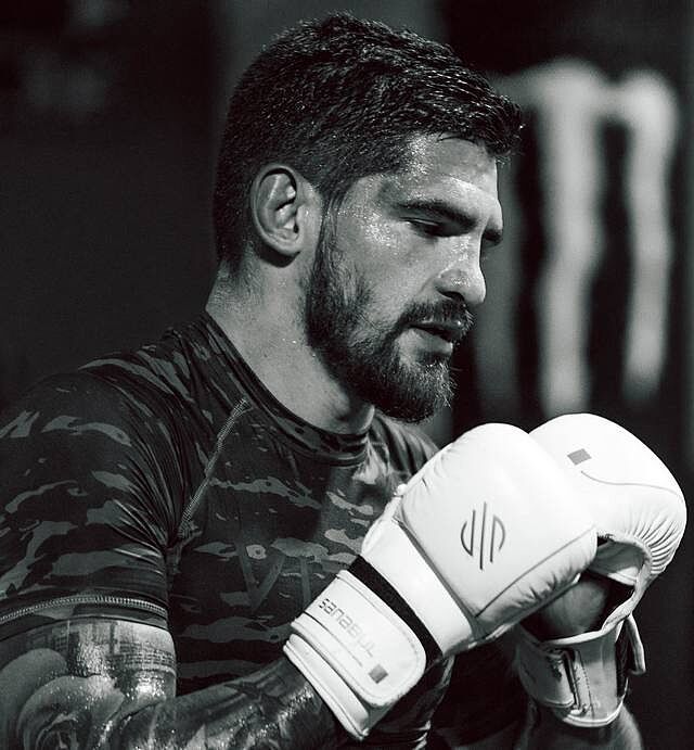 Gold Strike Puffy MMA Gloves