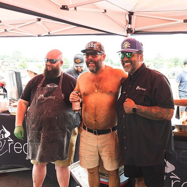 #recteqfamily, help us wish a BIG Happy Birthday to @bertkreischer! 🎉 Keep the laughs loud, the stories wild, and that BBQ rolling on your recteq! 🤘