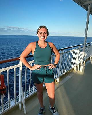Rae Sports Bra - Peacock
