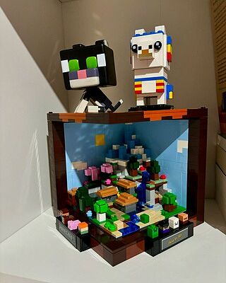 LEGO® Minecraft® The Crafting Table