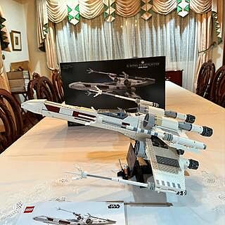 LEGO® Star Wars™ X-Wing Starfighter™