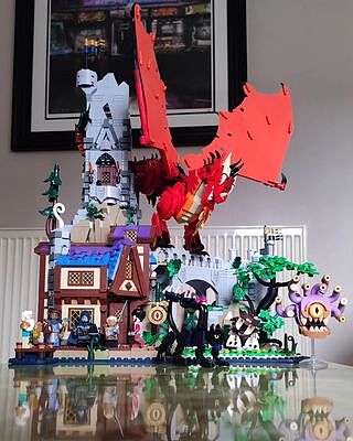 LEGO® Ideas Dungeons & Dragons: Red Dragon’s Tale