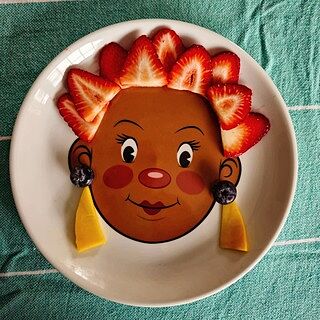 MS. FOOD FACE