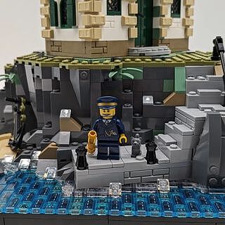 LEGO® Ideas Motorised Lighthouse