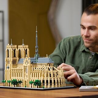 LEGO® Architecture Notre-Dame de Paris