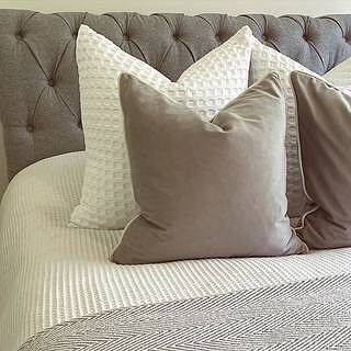 Connection Waffle Throw 1.5m x 2m - White