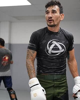 Gold Strike Puffy MMA Gloves