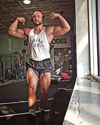 Throwback tank