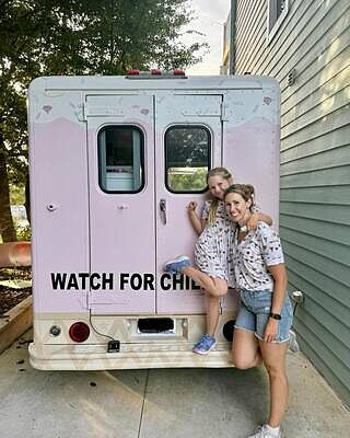 Print Short Sleeve Swing Dress in Thistle Ice Cream Truck
