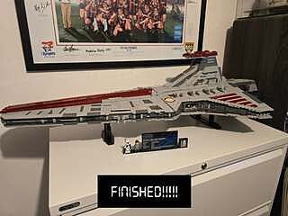 LEGO® Star Wars™ Venator-Class Republic Attack Cruiser - Ultimate Collector Series