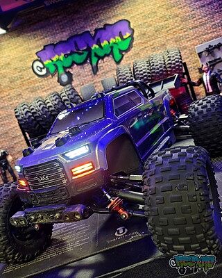 110 BIG ROCK 4X4 V3 3S BLX Brushless Monster Truck RTR, Black