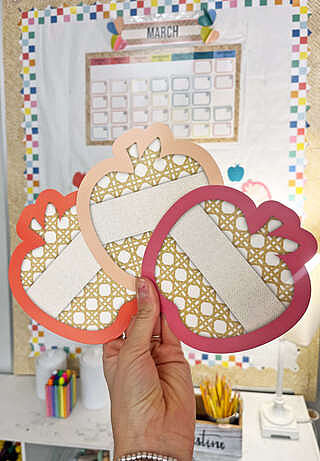 Woven Bamboo Scalloped Bulletin Board Borders