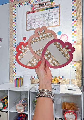 Woven Bamboo Scalloped Bulletin Board Borders