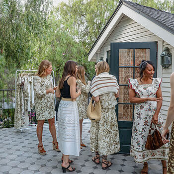 ワンピース Nora stitch dress AM1575 Nora stitch dress AM1575 Women Plus Size Solid Navy Blue V-Neck