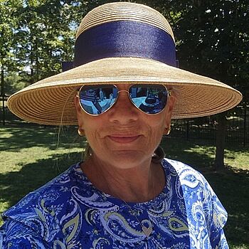 Exclusive Navy Packable Wide Bow Sunhat | Toucan Hats display picture 1