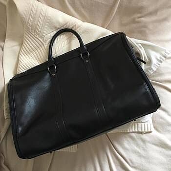 Black Weekend Garment Bag