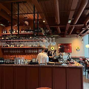 Boston Round Metal Diffuser Wall Light