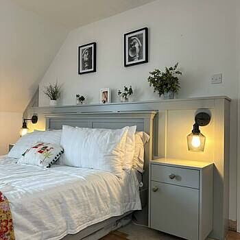 Brooklyn Glass Schoolhouse Wall Light - 5.5 Inch