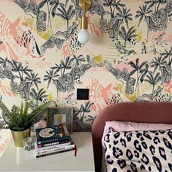 Sleek Edison Wall Light