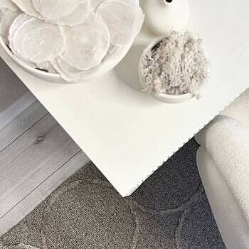 Alva Hand Tufted Wool and Viscose Rug - Light Brown