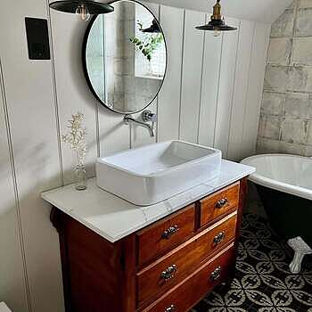 Brooklyn Flat Pendant Light - 8 Inch