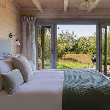 Brooklyn Glass Funnel Wall Light - 7 Inch