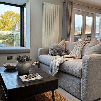 Hale Hand Woven Jute Rug - Natural & Cream