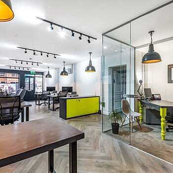 Retro Large Pendant - 17 Inch