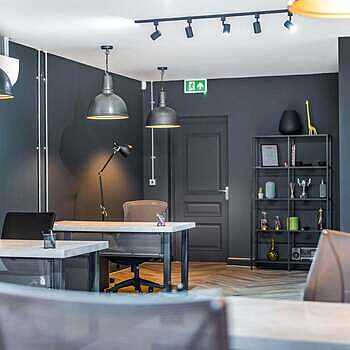 Retro Large Pendant - 17 Inch