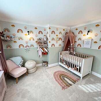 Sleek Edison Wall Light