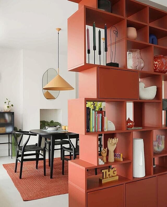Grieving how tidy the tylko looks here in this amazing photo from beautifulhomesinthenorth, now it’s filled with toys 😂

#tylko  #1930shouse #1930srenovation #roomdivider