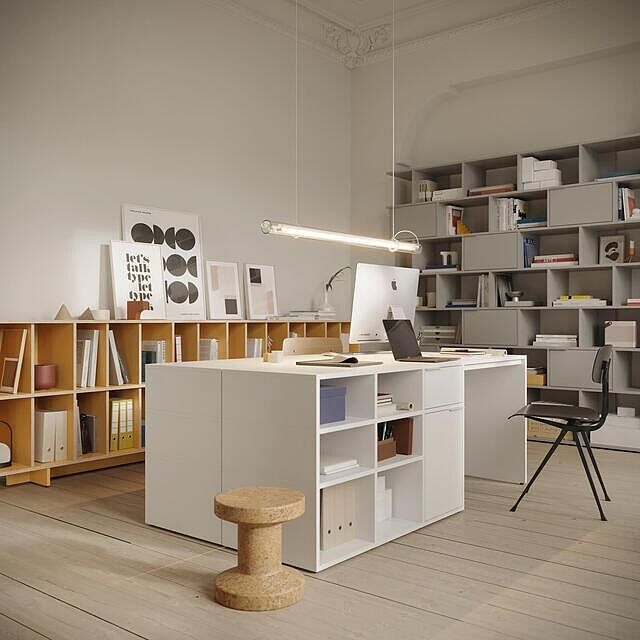 Do you have a home studio? A large office? Or do you want to turn a small corner into an optimised workstation? Like all of our products, you can adjust width, depth and storage layout to create the perfect fit and make the most of your space 📏