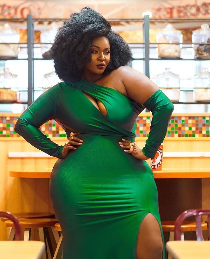 Pretty Hurts Dress - Hunter | Fashion Nova