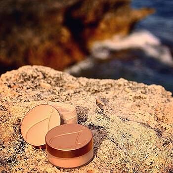 Amazing Base® Loose Mineral Powder SPF 20