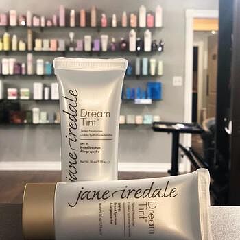 Dream Tint® Tinted Moisturizer SPF 15