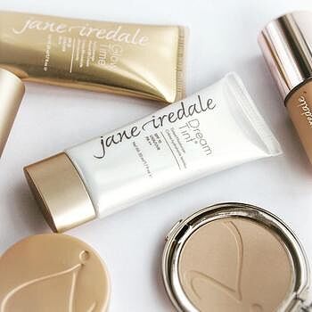 Amazing Base® Loose Mineral Powder SPF 20