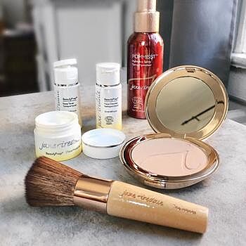 PurePressed® Base Mineral Foundation REFILL SPF 20/15