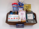 Product image for Chicago Style Gift Basket