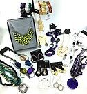 Product image for Major Department Store Jewelry Lot : 100 Pieces