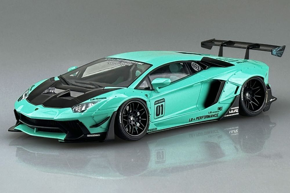 青島1/24 LBWK Lamborghini murcielago 完成品 1/24 AOSHIMA Plastic model LB Works Lamborghini Murcielago