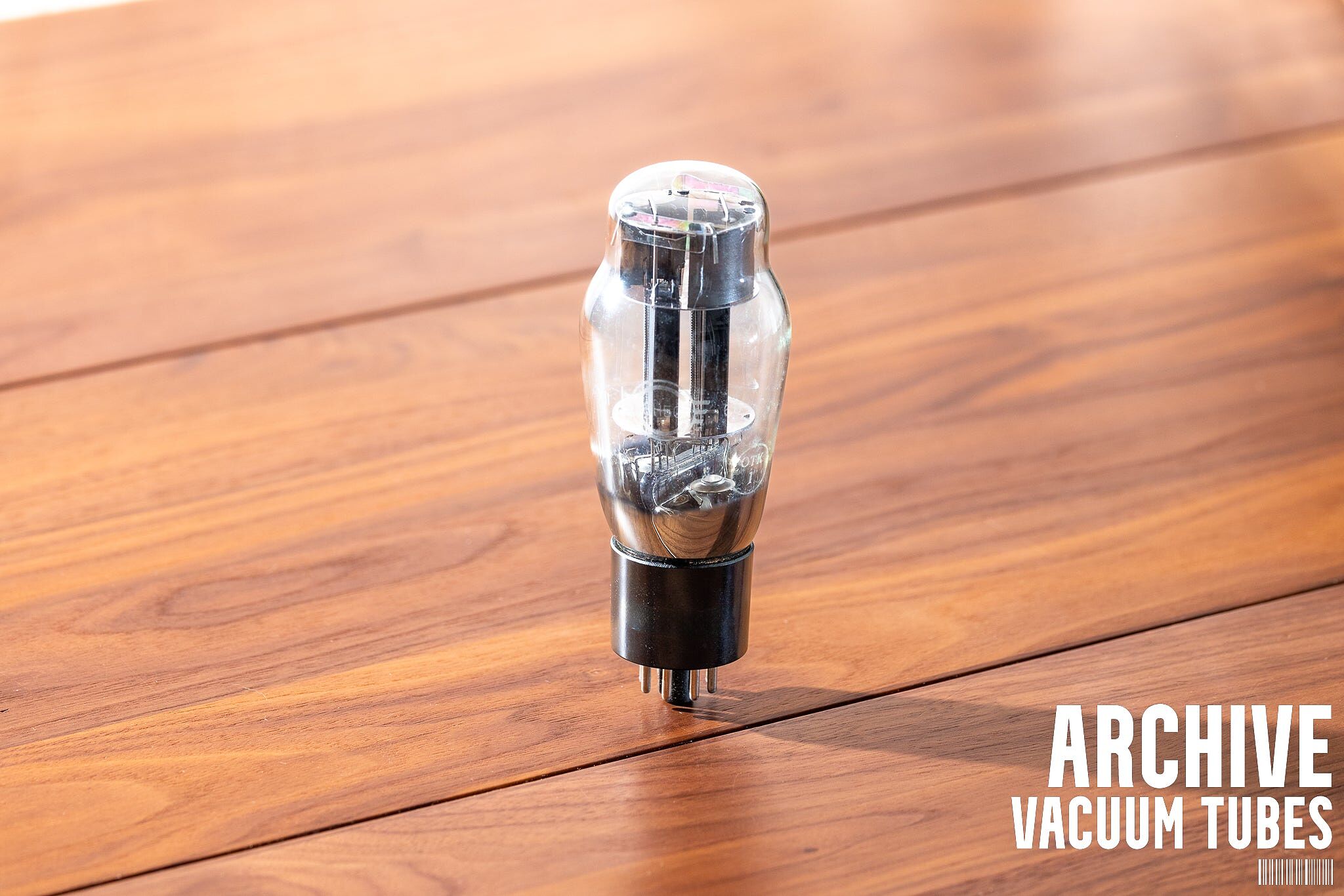Mullard M8162 (CV4024/ 12AT7WA) Vacuum Tube
