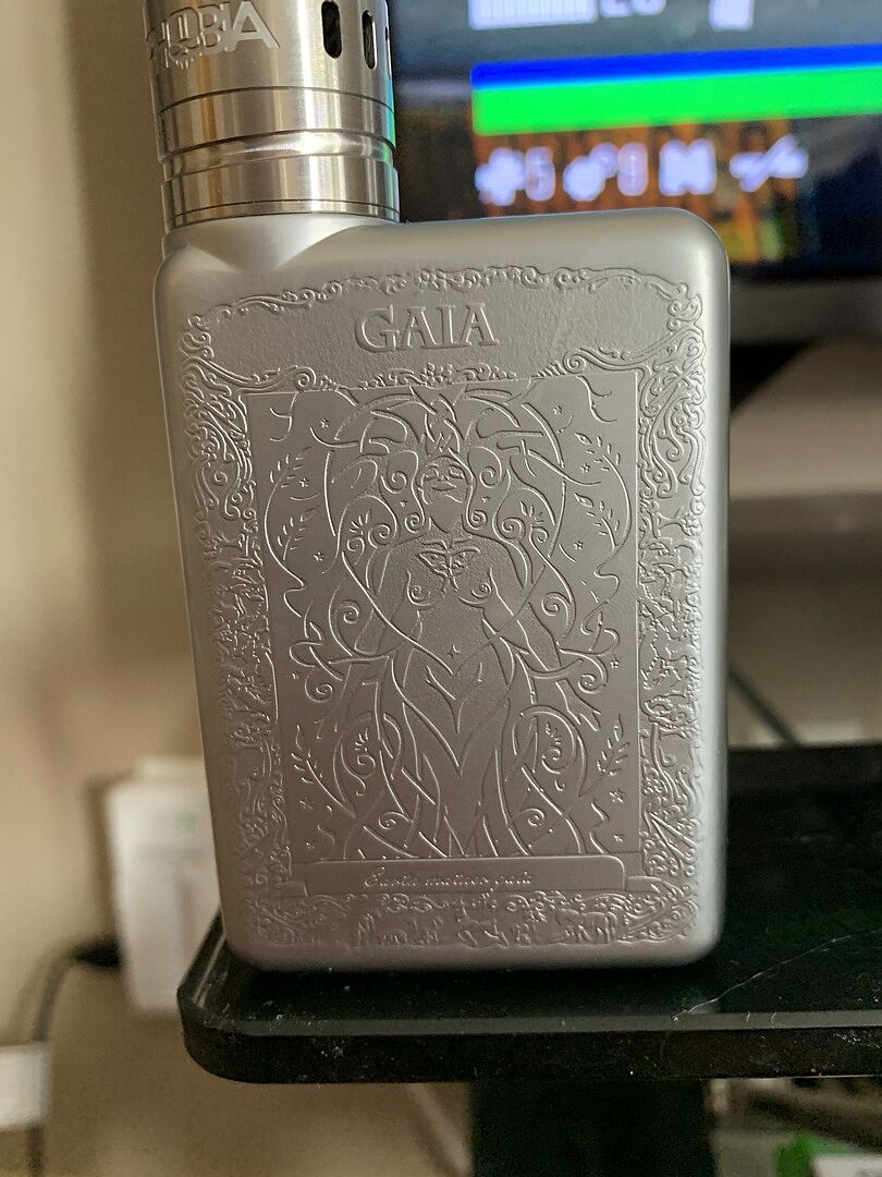 Smoant GAIA 200W TC Box Mod | Dual 18650 Luxury Device