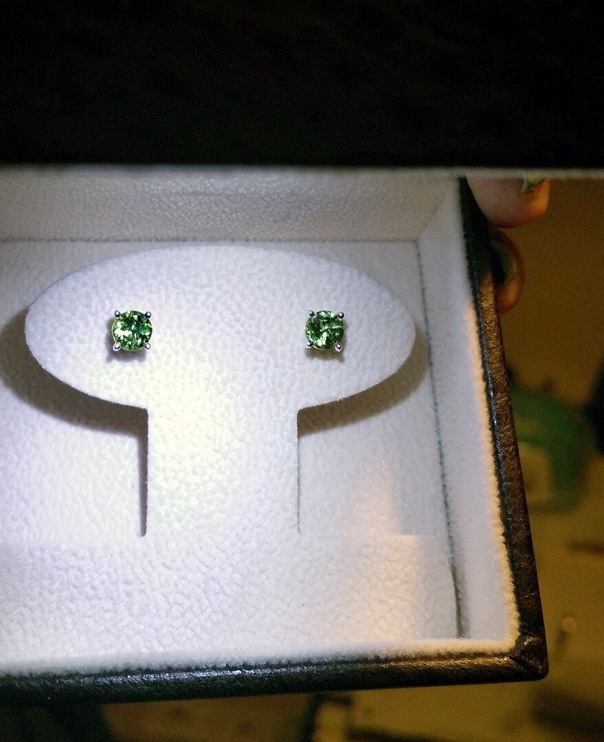 Review on Basket-Set Round Peridot Studs
