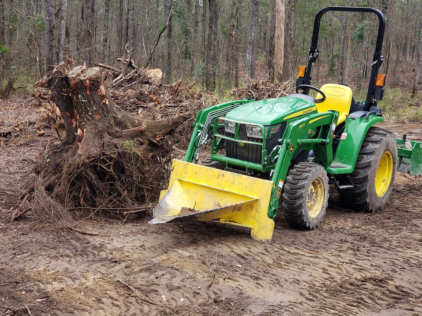 Stump Bucket Fits John Deere Yellow